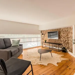  Appartement Atypical Flat In The Centre Of Lille. France